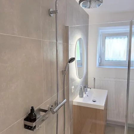 Jupas - Premium Appartement